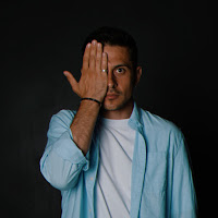 Хас - Цілуй Мене загрузить