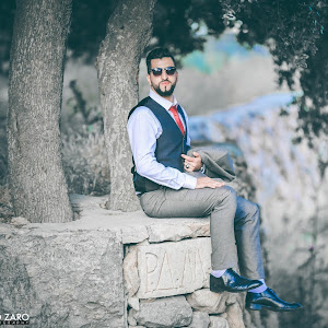 Ishak Ahmaro - لكن وجود ابي اغلى من الذهب загрузить