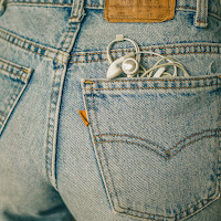 Jon Bryant - Headphones загрузить