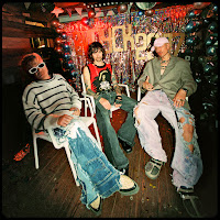 Quest Pistols - Хто Ми Є загрузить