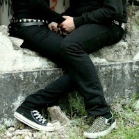 Syris - Skeleton Ft Horrormovies & Pixel Hood mp3 скачать