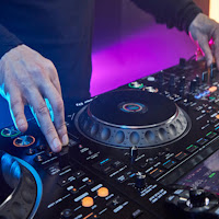 Tanitah26 - Headlights (Remix 2022) загрузить