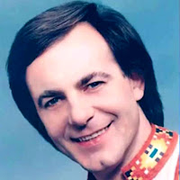 Василь Зінкевич - Тече Вода загрузить